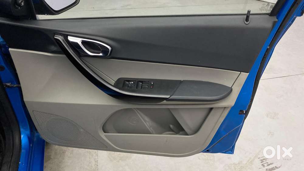 Tata Tiago 1.2 Revotron Xz Plus, 2019, Petrol
