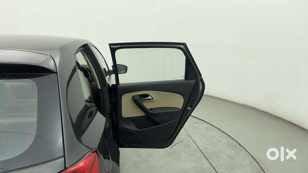 Volkswagen Polo 2009-2013 Petrol Highline 1.2l, 2015, Petrol