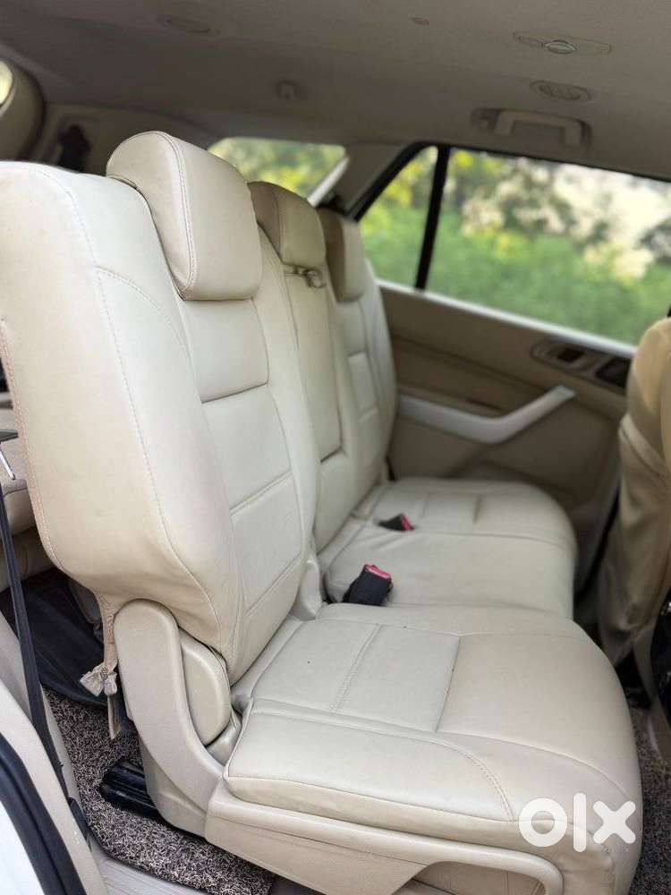 Ford Endeavour 2.2 Trend At 4x2, 2016, Diesel