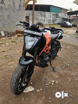 Duke 125 second online hand olx