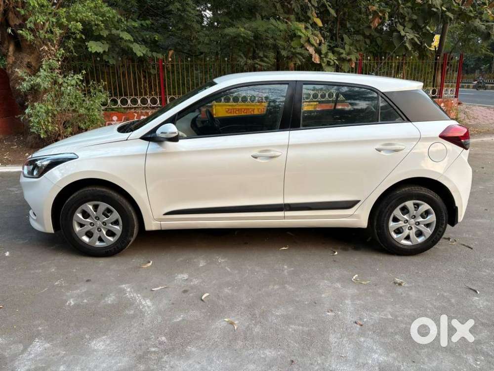 Hyundai Elite I20 Sportz Plus, 2015, Petrol
