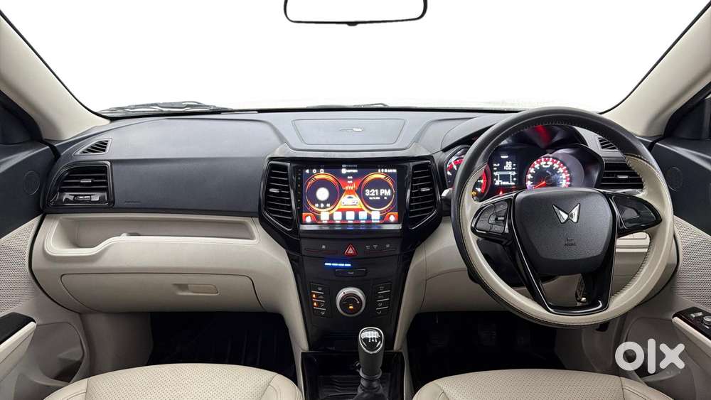 Mahindra Xuv300 W4, 2023, Cng & Hybrids