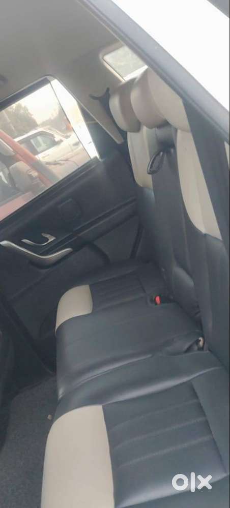 Mahindra Xuv500 2019 Diesel Well Maintained