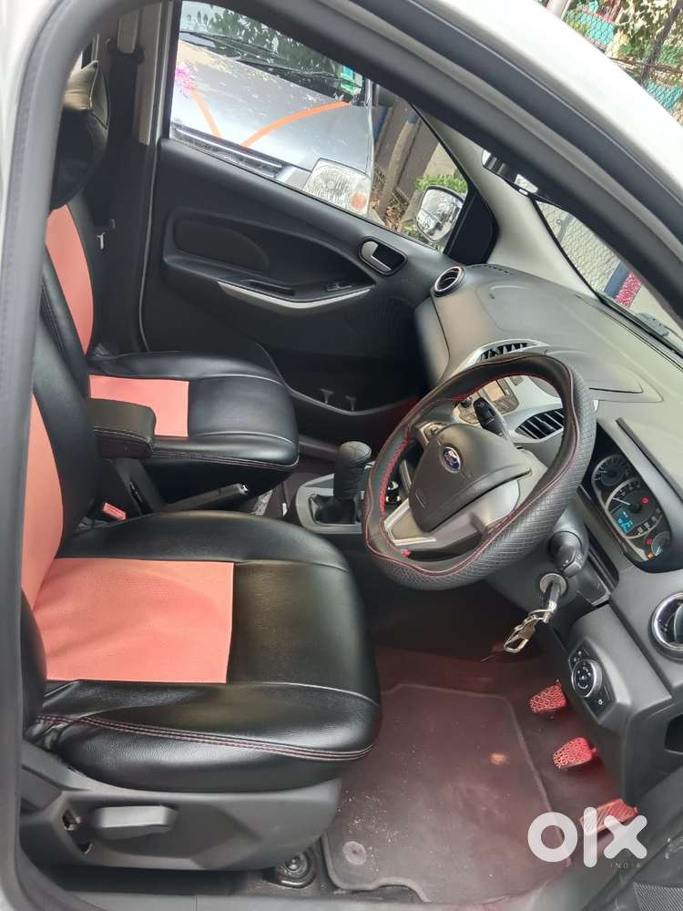 Ford Figo 2012-2015 Petrol Titanium, 2016, Petrol