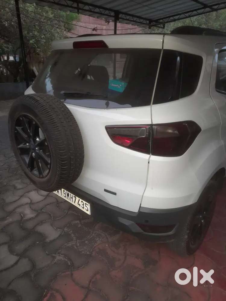 Ford Ecosport 2017 Petrol 38000 Km Driven