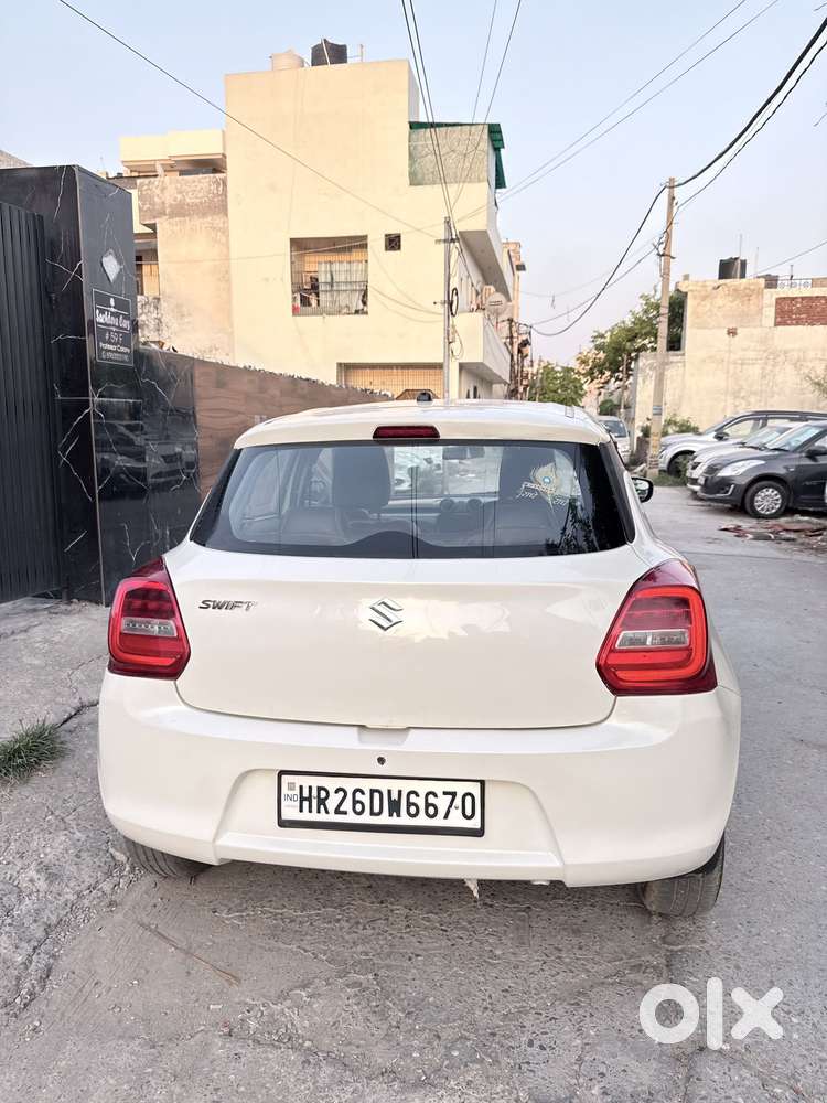 Maruti Suzuki Swift Vxi Optional, 2019, Petrol