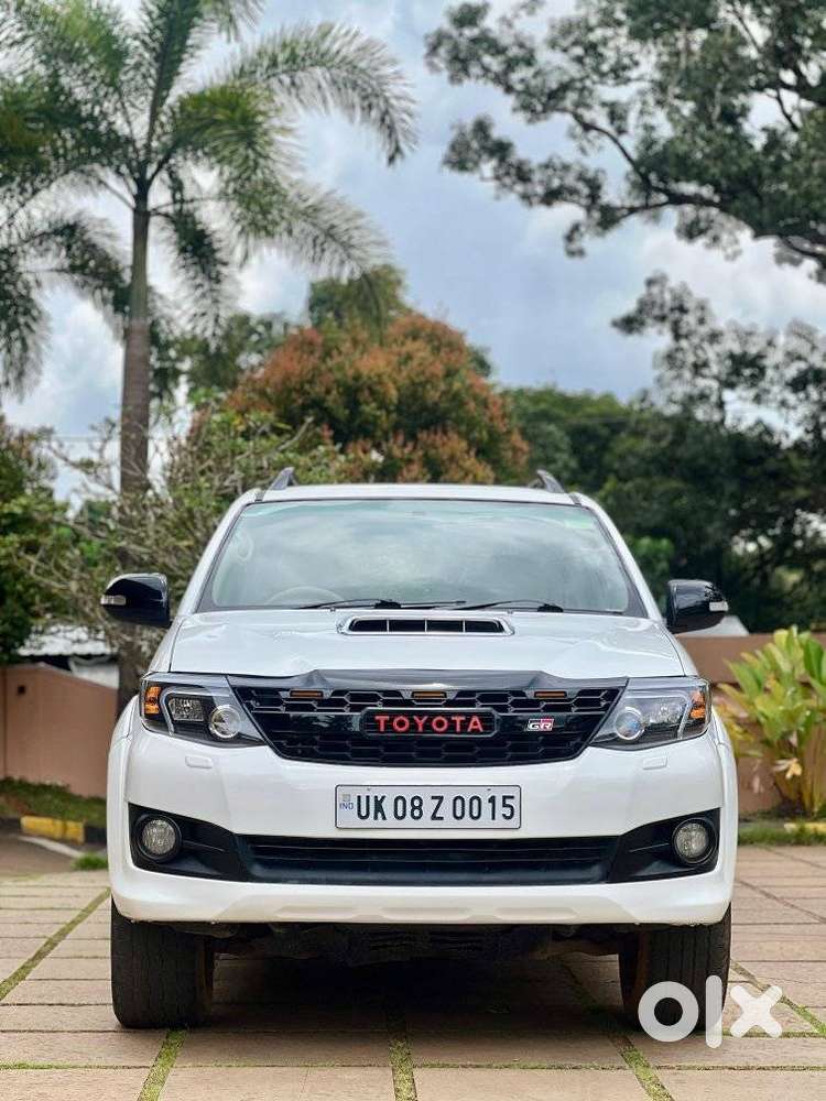 Toyota Fortuner 3.0 4x4 Manual, 2012, Diesel