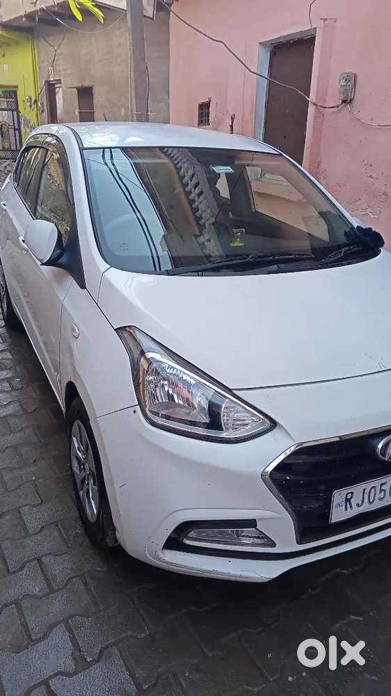 Singhal Hand Car