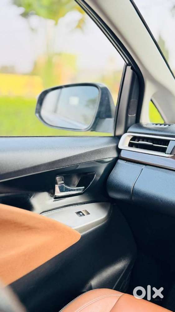 Toyota Innova Crysta 2.8 Z, 2016, Diesel