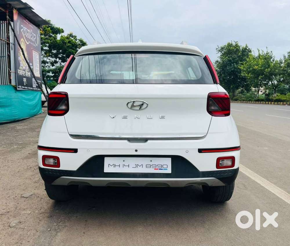 Hyundai Venue E, 2021, Petrol