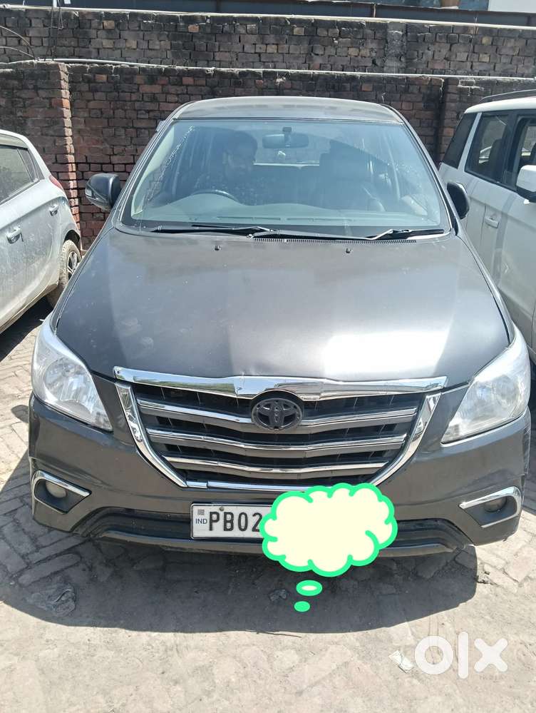 Toyota Innova 2.5 V 8 Str, 2015, Diesel