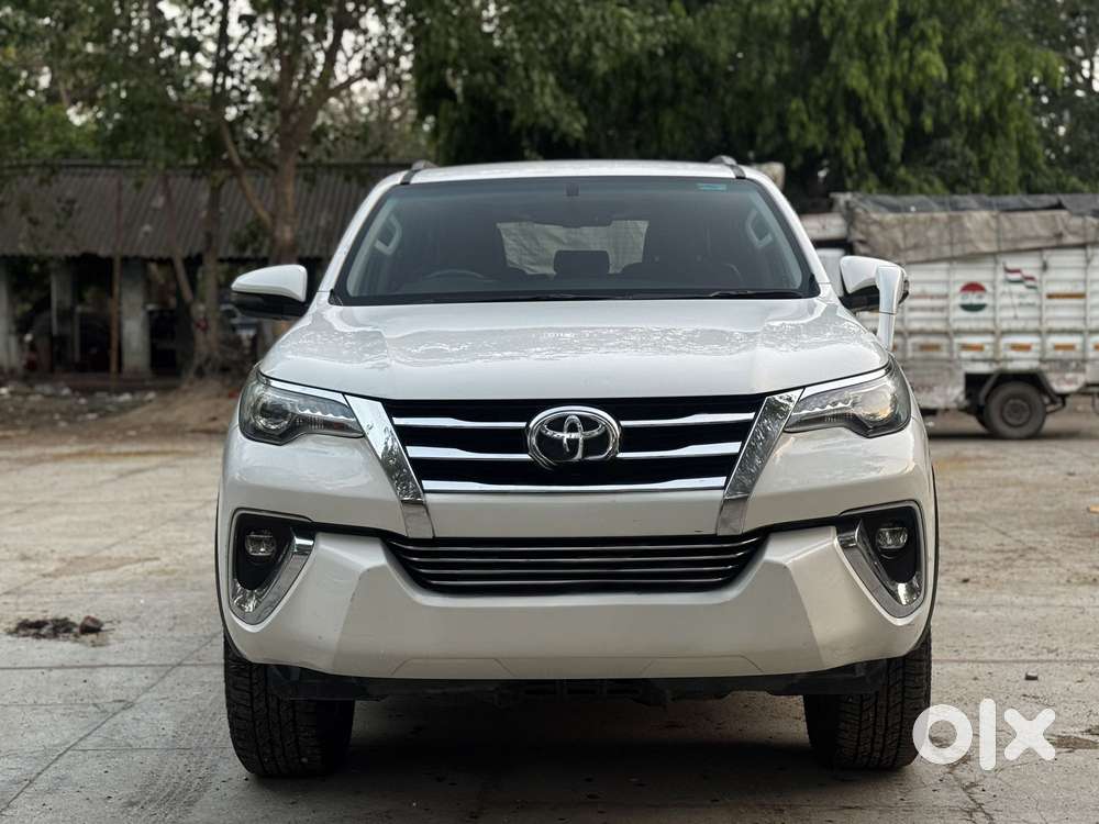 Toyota Fortuner 4x2 At 2.8 Diesel, 2019, Diesel