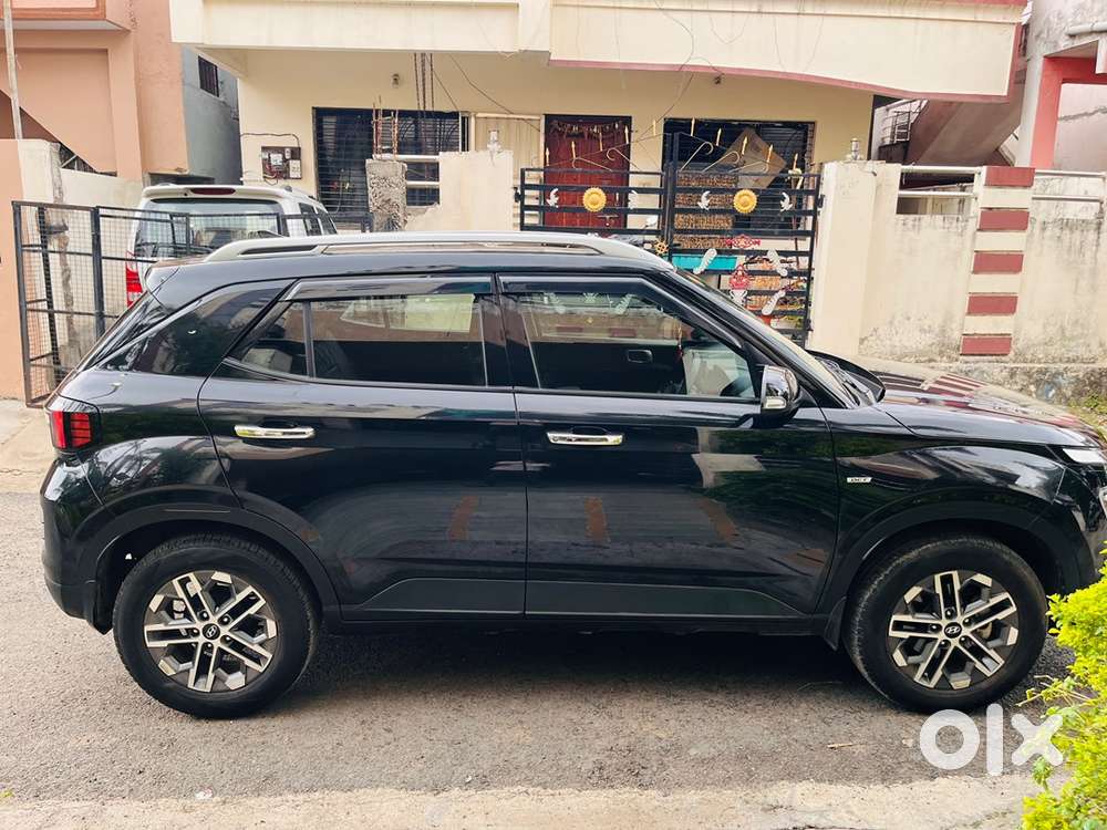 Hyundai Venue – Showroom Condition  Well Maintained  Non Accidental
