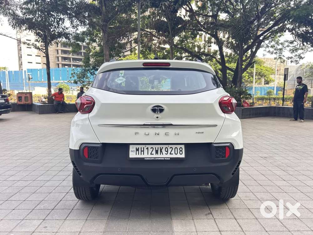 Tata Punch Accomplished Dazzle Sunroof Cng, 2024, Cng & Hybrids