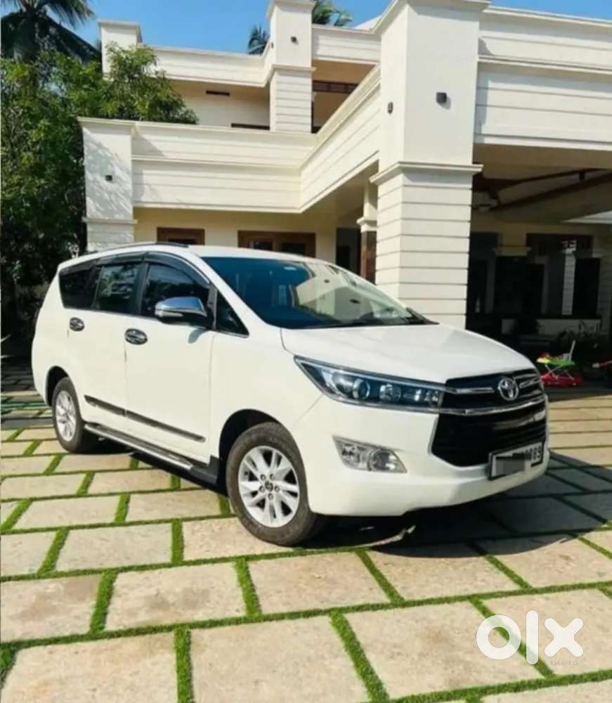 Toyota Innova Crysta 2017 V Orginal Kerala