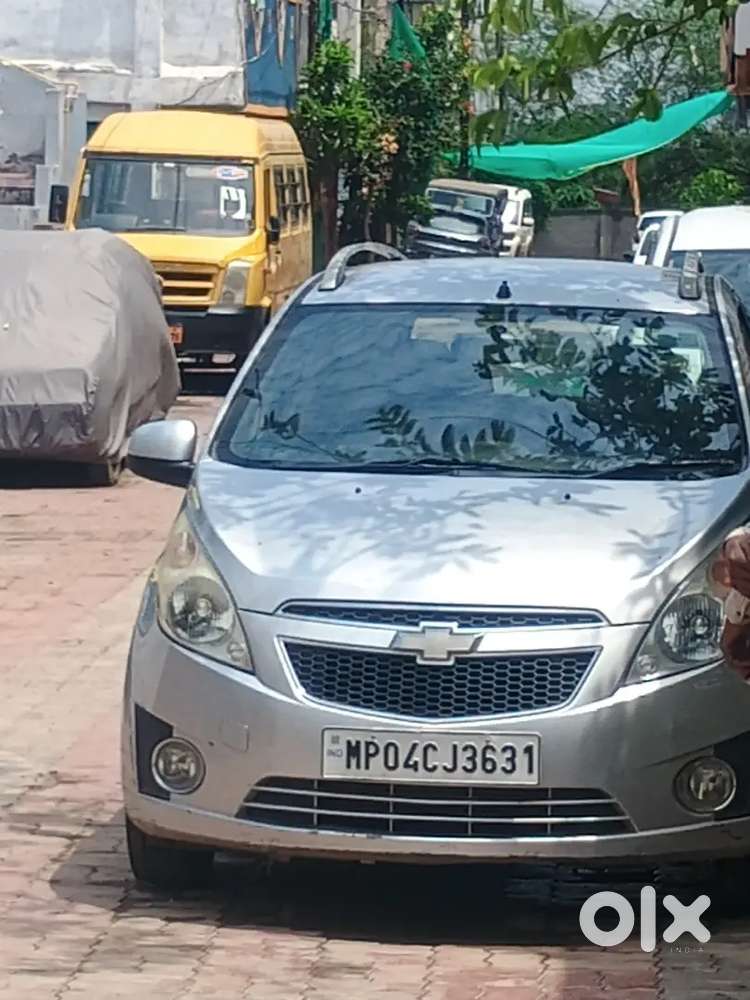 Gadi Bilkul Vi Nhi Chali Hy Khadi Rhti Thi
