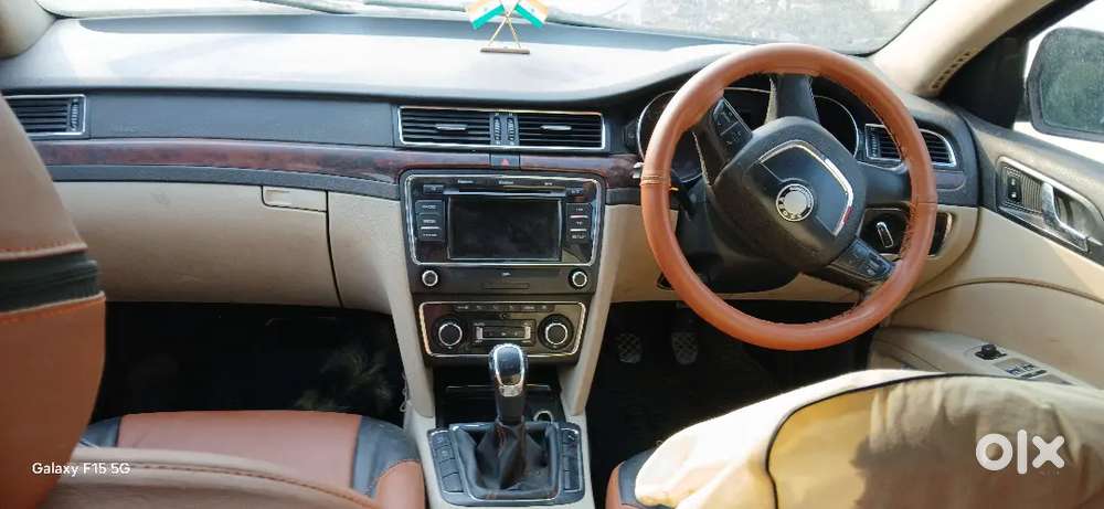 Skoda Superb 2012 Petrol 67000 Km Driven