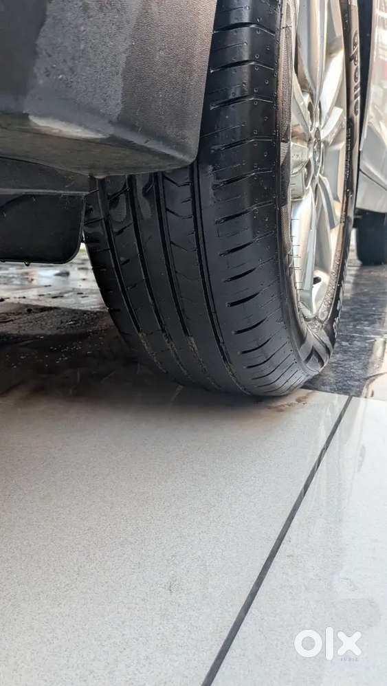 With Service Record From Company// New Tyres // Non Accidental