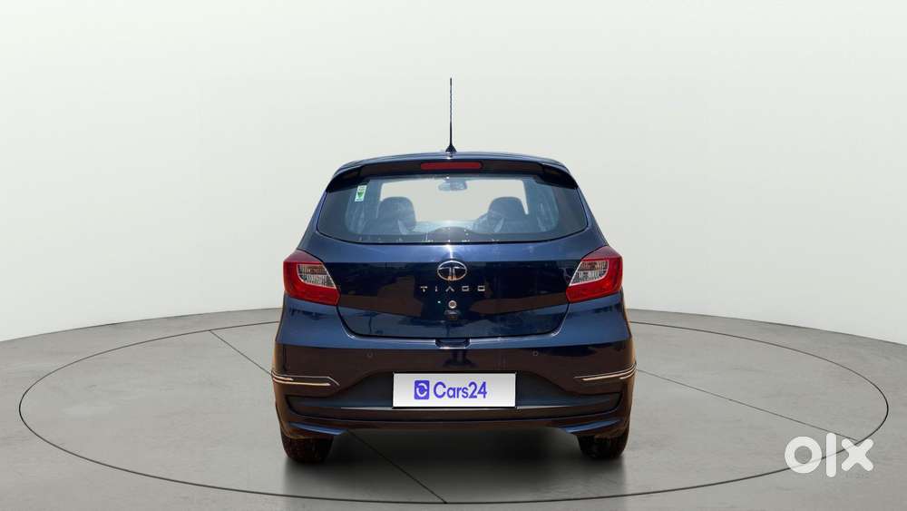 Tata Tiago 1.2 Revotron Xta, 2025, Petrol
