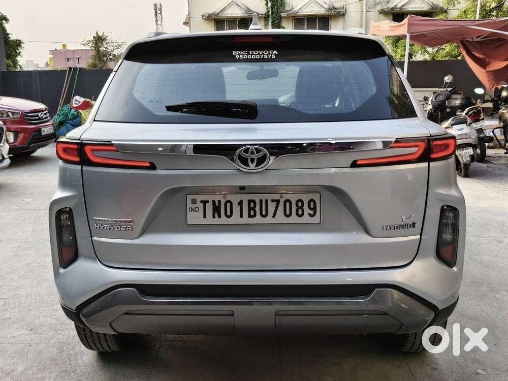 Toyota Urban Cruiser Hyryder 1.5 V Hybrid, 2025, Petrol