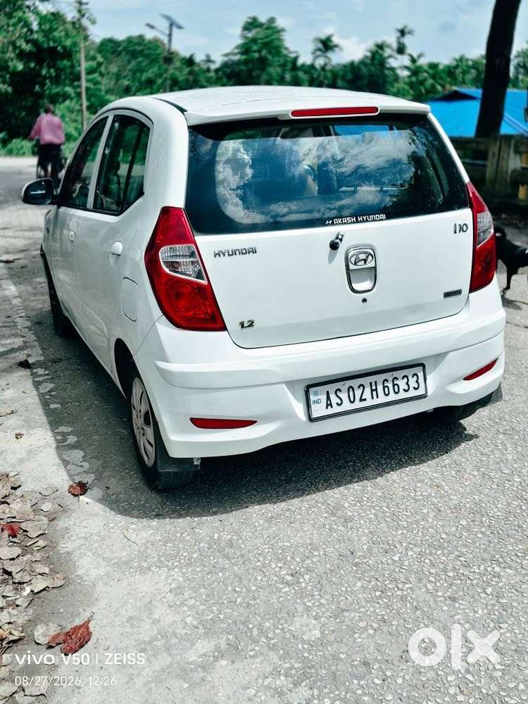 Hyundai I10 Sportz, 2012, Petrol