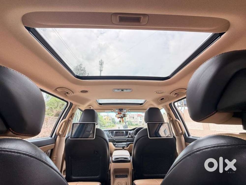 Kia Carnival Limousine Plus 7 Str, 2021, Diesel