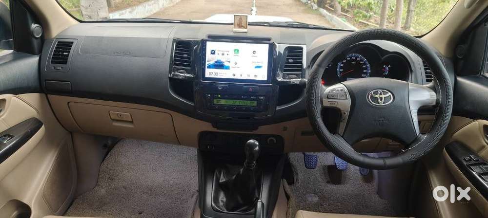 Toyota Fortuner 3.0 4x2 Mt, 2014, Diesel