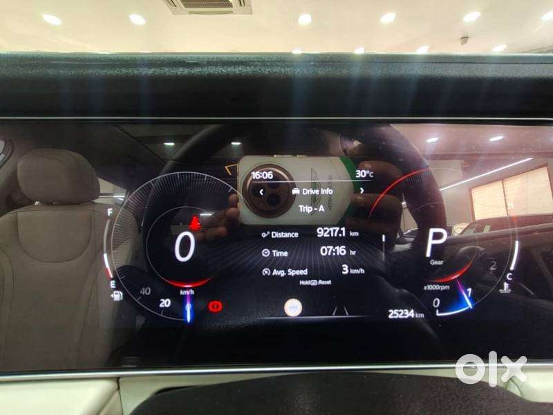 Mahindra Xuv700 2.0 Ax 7 Petrol At Luxury Pack Str, 2024, Petrol