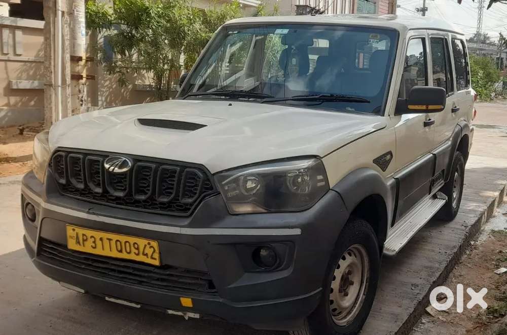 Mahindra Scorpio Classic 2018