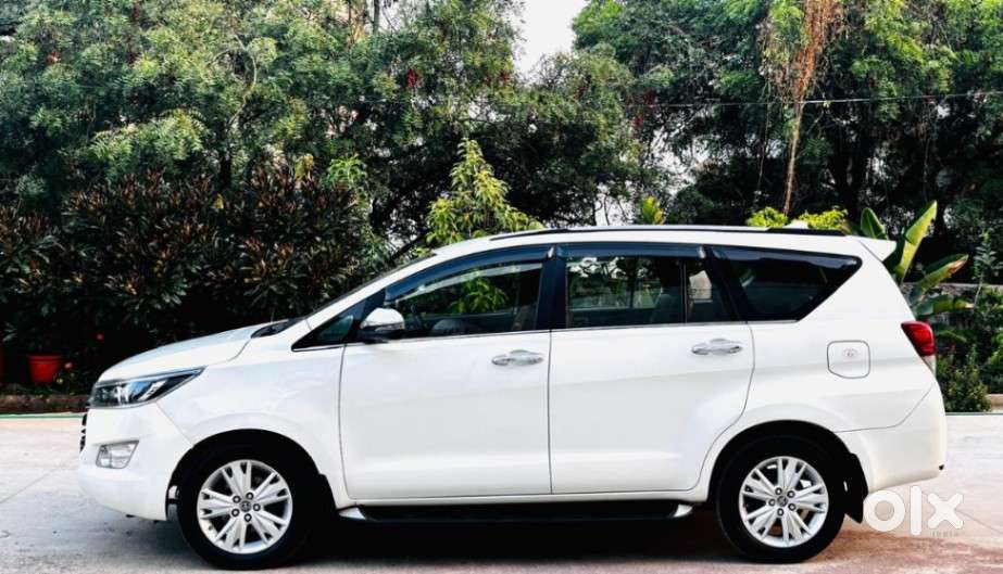 Toyota Innova Crysta 2.4 Z 7 Str, 2019, Diesel