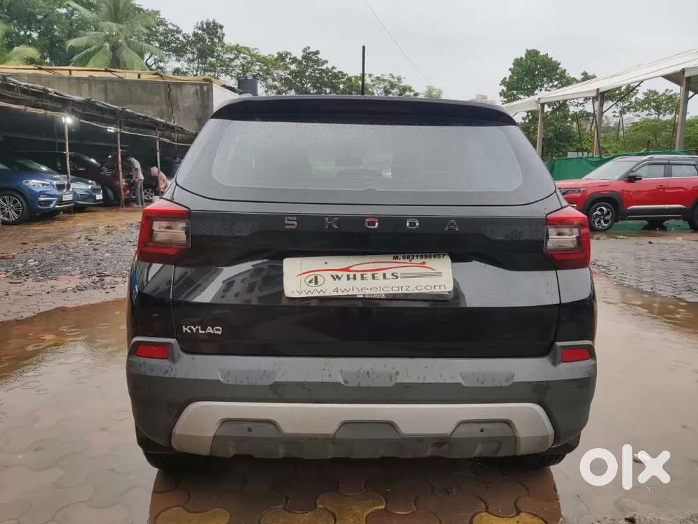 Skoda Kylaq Signature At, 2025, Petrol