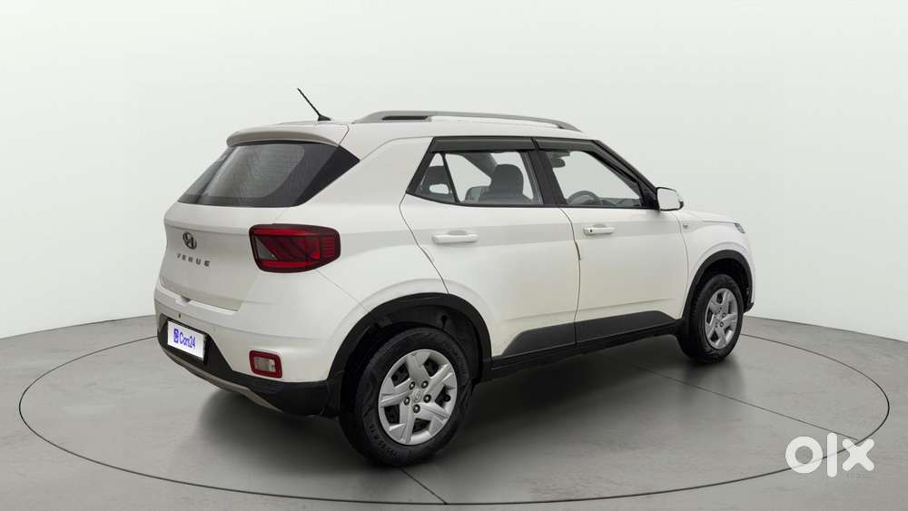 Hyundai Venue S 1.2 Petrol, 2020, Petrol