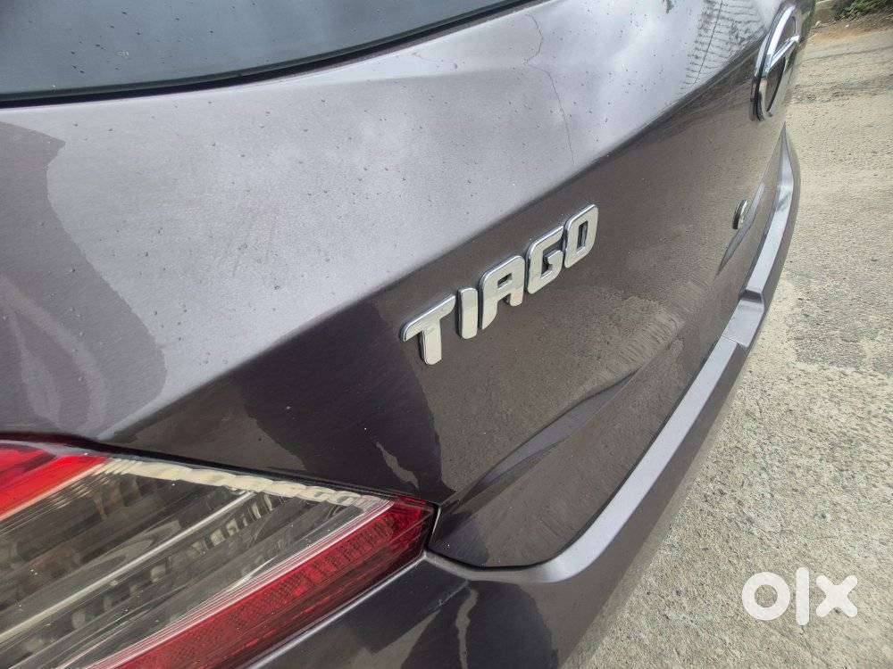 Tata Tiago 1.2 Revotron Xt Option, 2016, Petrol