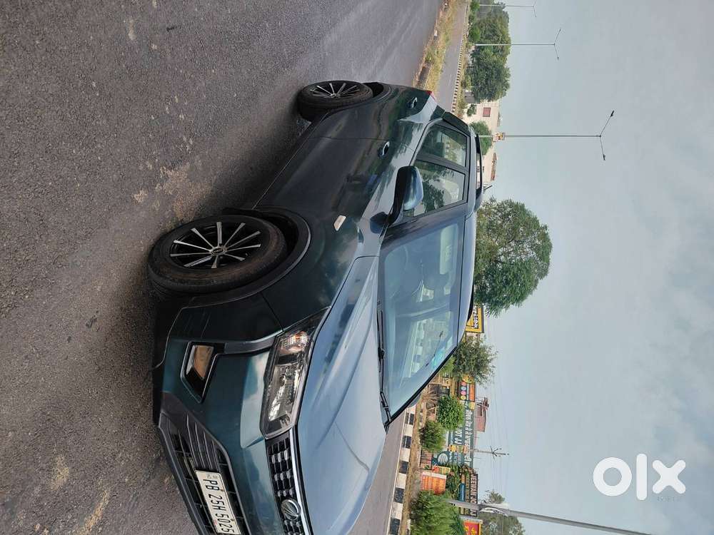 Mahindra Xuv300 2021 Car