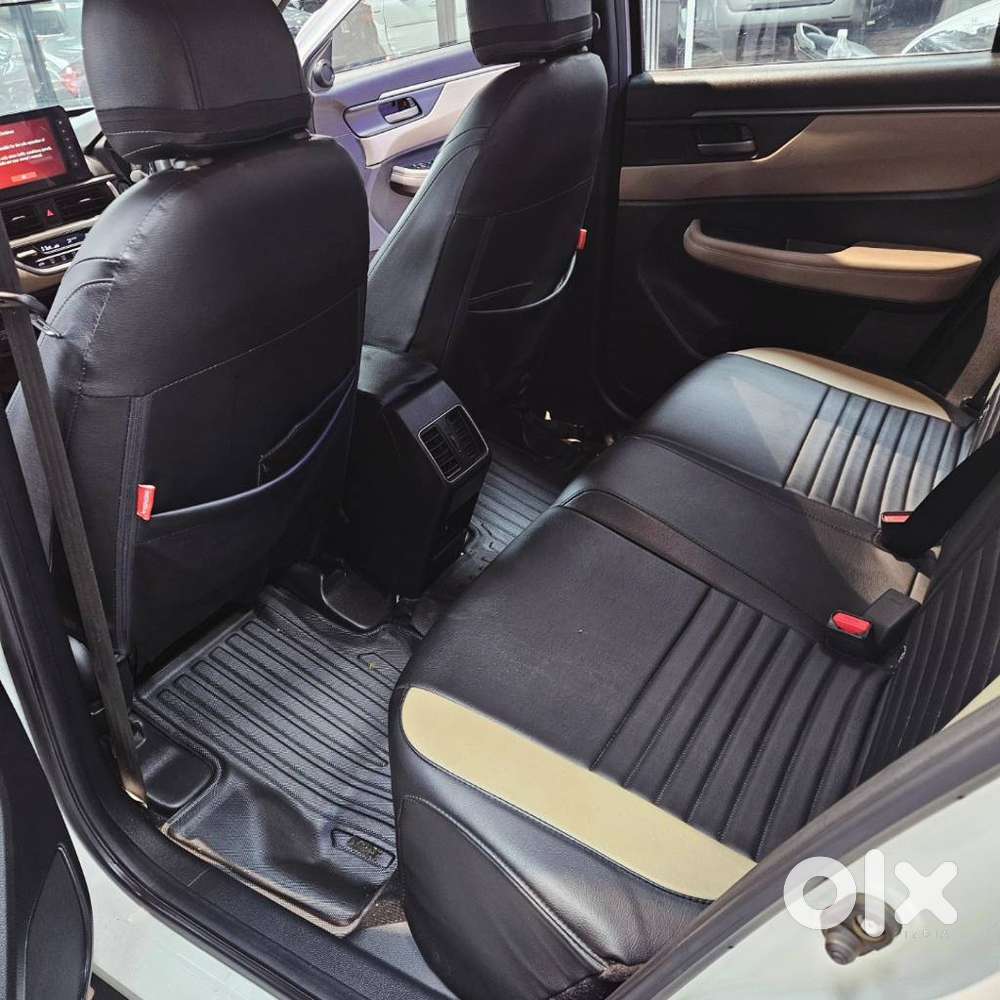 Honda Elevate Vx Mt, 2023, Petrol