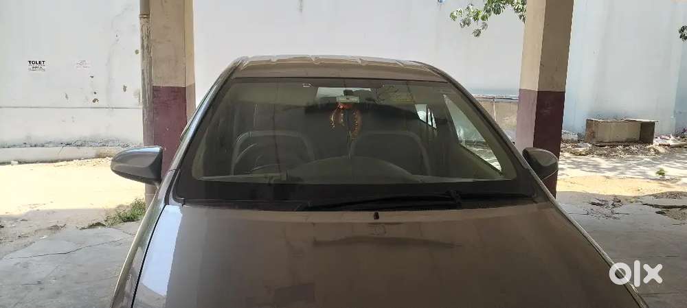 Good Condition Smooth Drive Air Conditioner Is Good No Complaints.