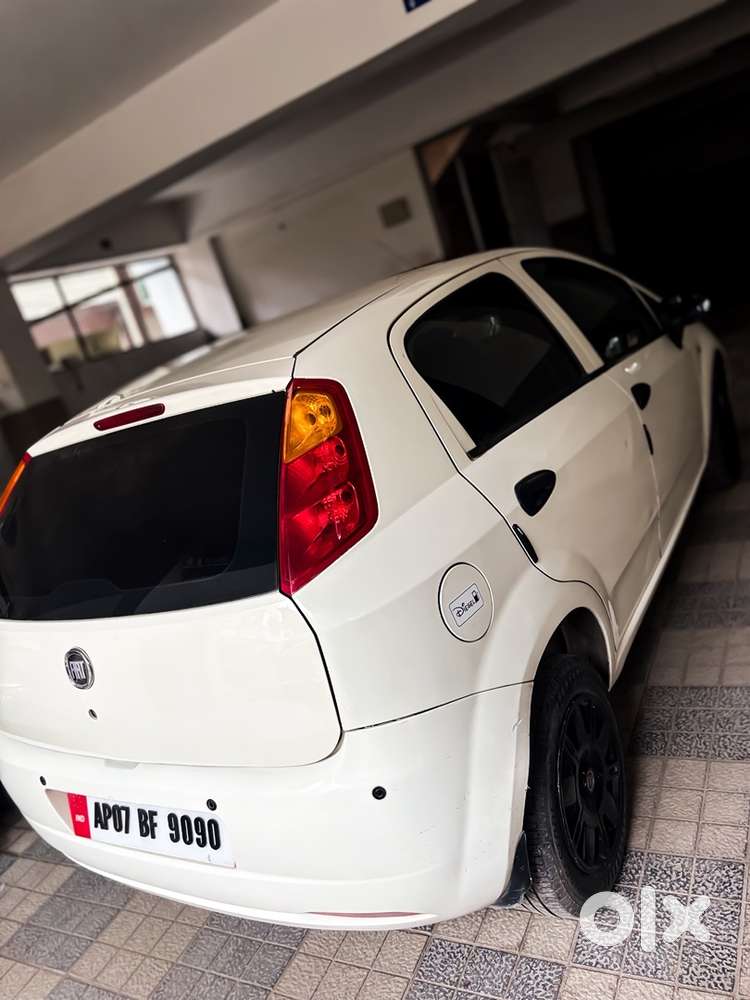 Fiat Grande Punto 1.3 Multijet Absolute 90hp Bslv Diesel 2012