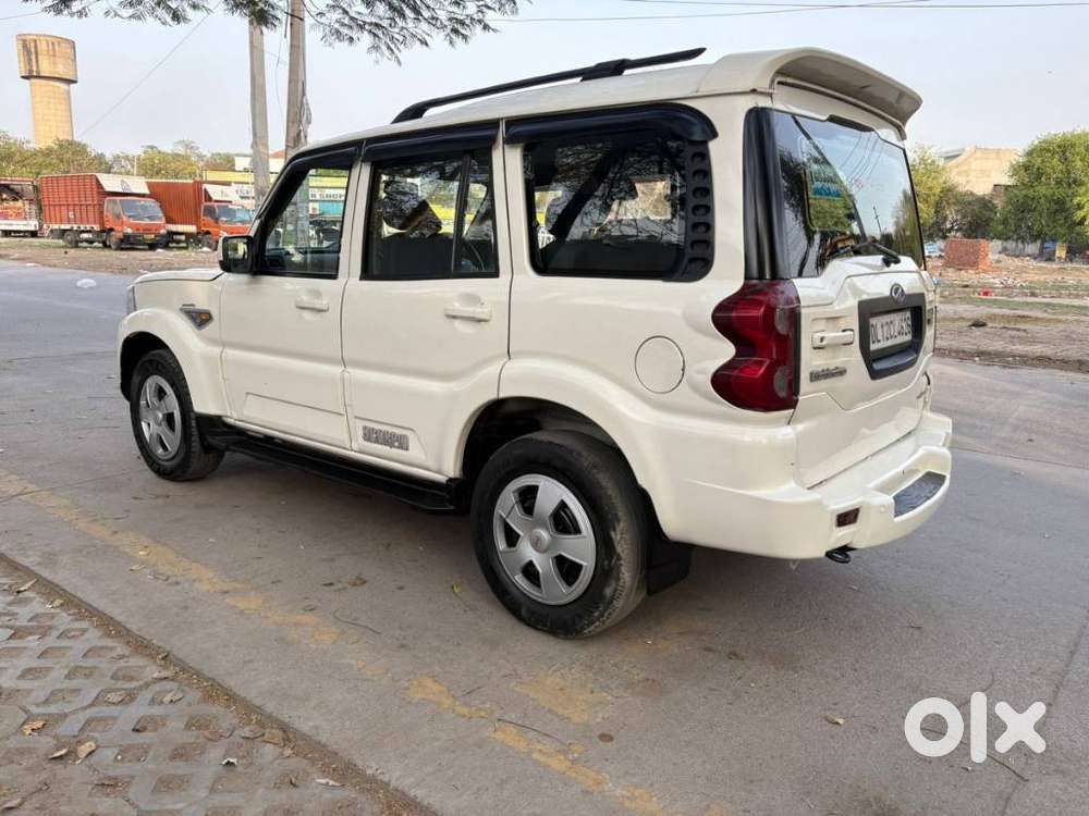 Mahindra Scorpio S6 Plus, 2017, Diesel