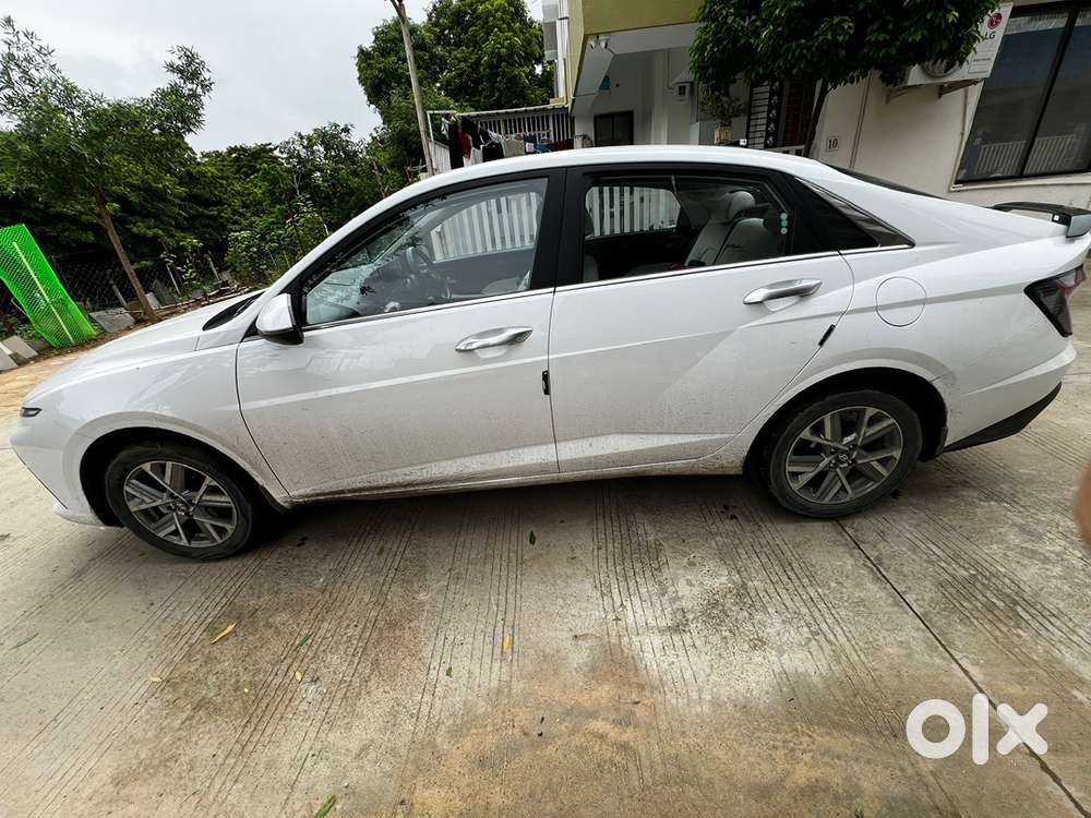 Hyundai Verna Petrol Automatic 2025