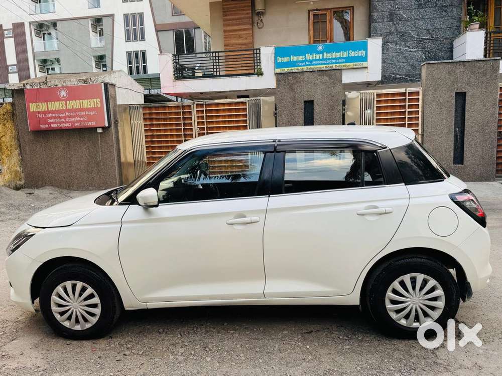 Maruti Suzuki Swift Vxi + Manual, 2024, Petrol