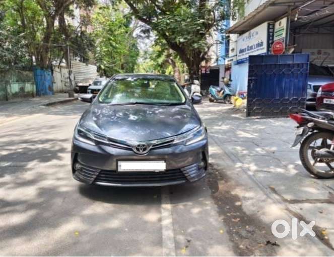 Toyota Corolla Altis 1.8 Gl, 2018, Petrol