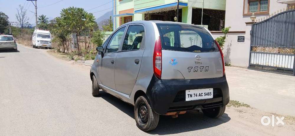 Tata Nano Xe, 2012, Petrol