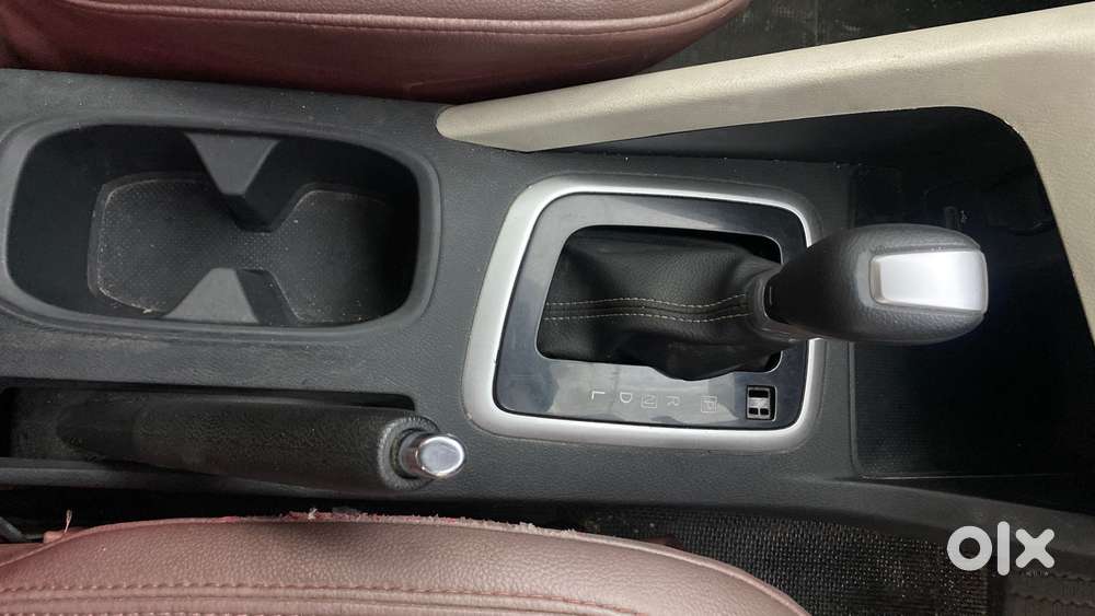 Nissan Magnite 1.0 Xv Premium Turbo Cvt, 2022, Petrol