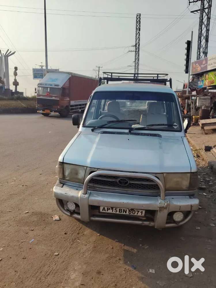 Toyota Qualis Diesel 2001