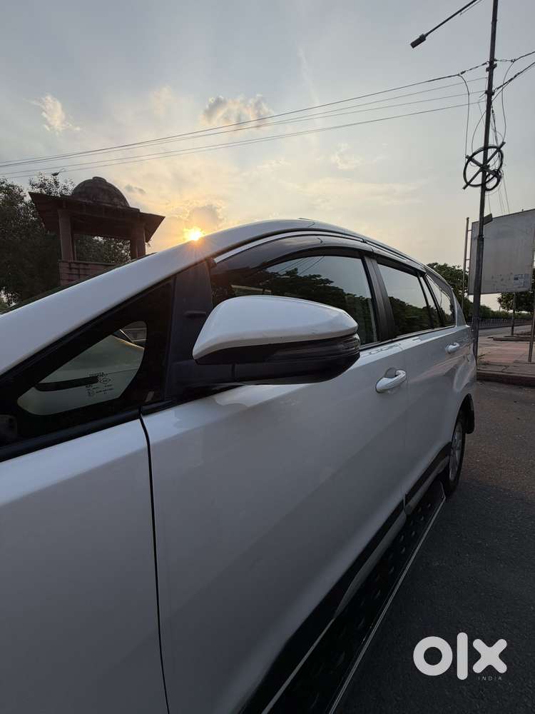 Toyota Innova Crysta 2.4 G Mt, 2019, Diesel