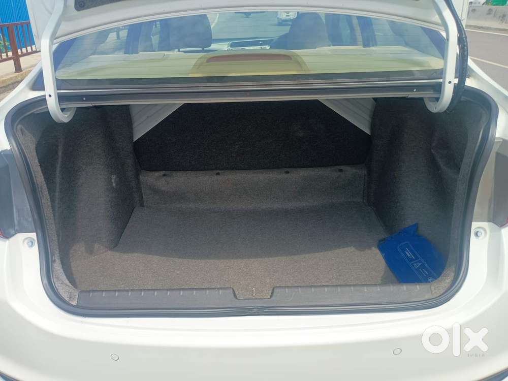 Honda City I-vtec V, 2019, Petrol