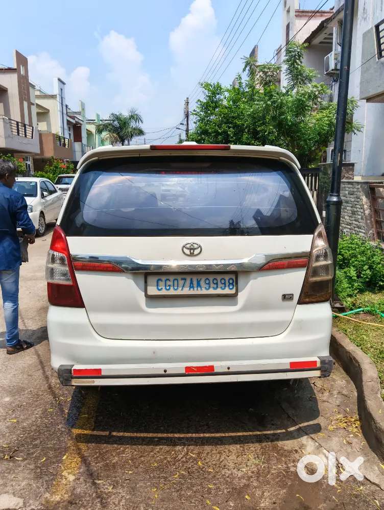 Toyota Innova 2013 Diesel Car