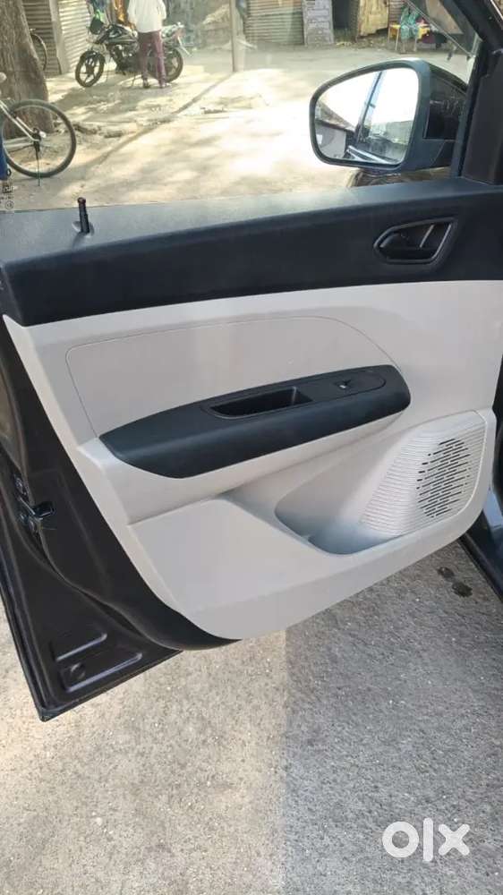 Renault Triber Petrol Well Maintained