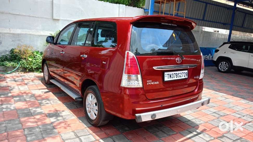 Toyota Innova 2.5 Vx 8 Str, 2011, Diesel