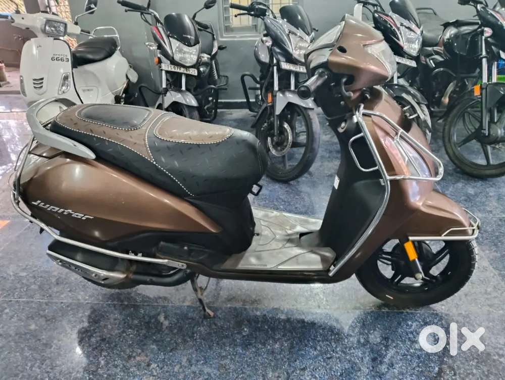 Tvs Jupiter 2012 model brown color in exellent condition